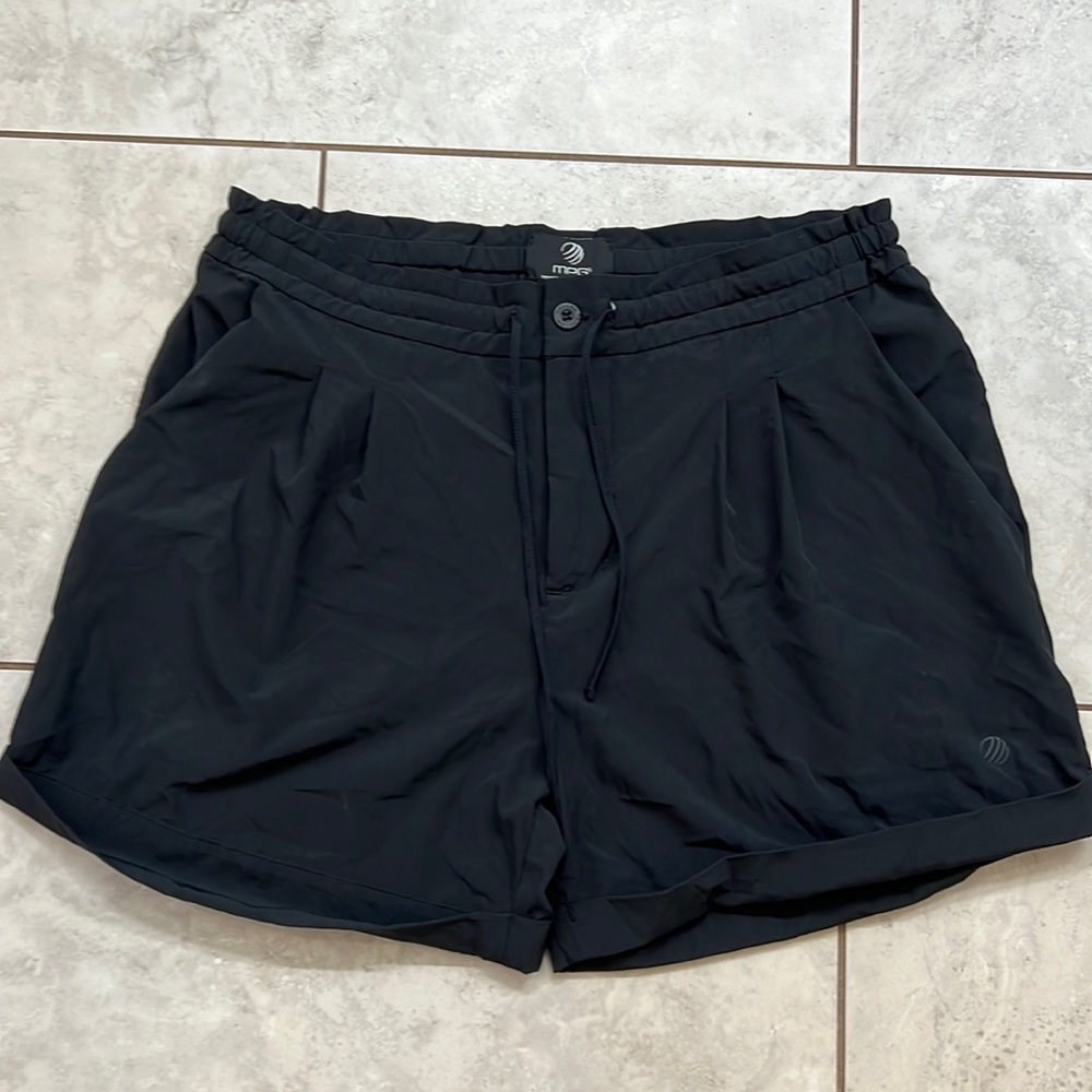 MPG shorts from Dillards sz 10